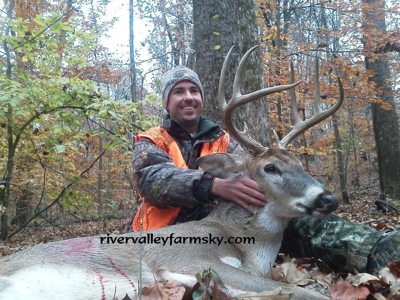 Western Kentucky Whitetail Deer Hunting.